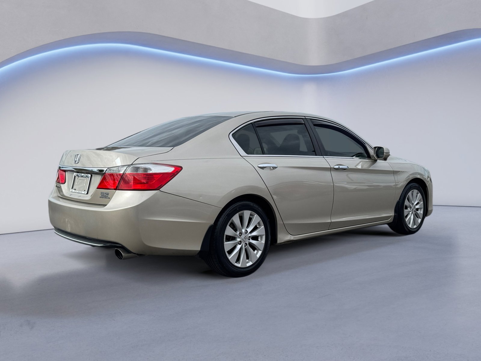2013 Honda Accord EX photo 2
