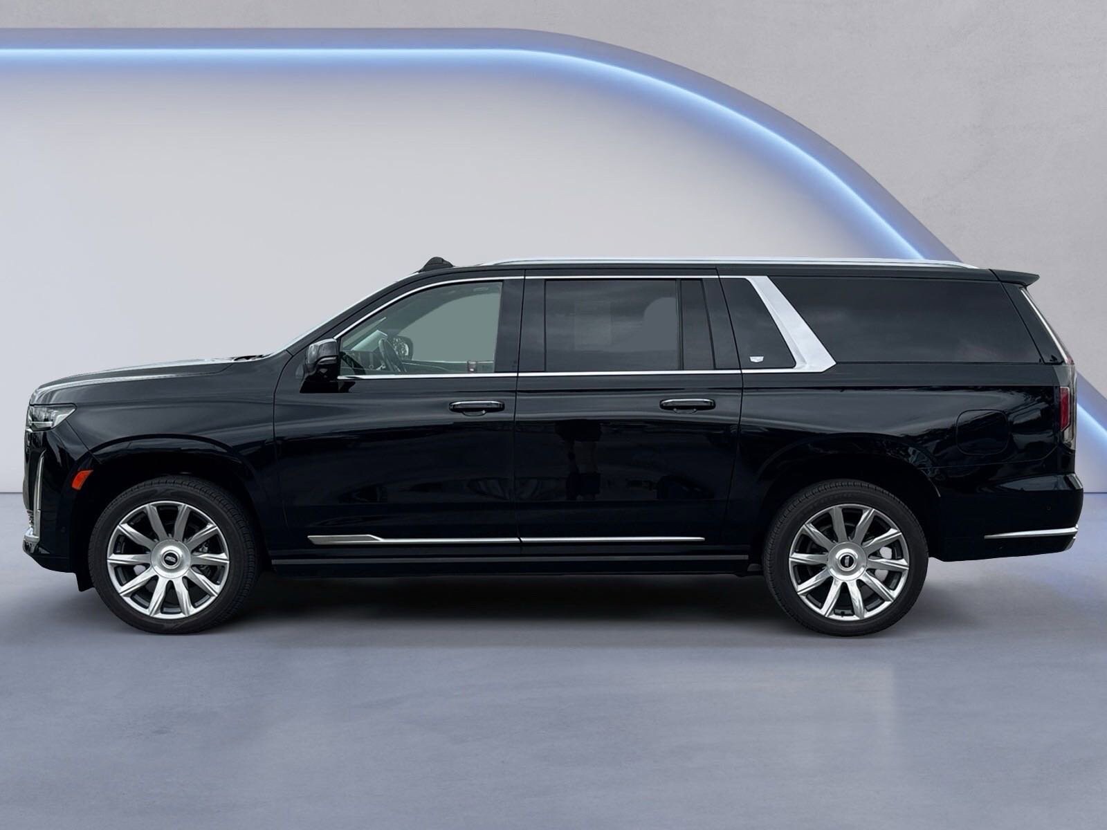 2023 Cadillac Escalade ESV Premium Luxury Platinum photo 4