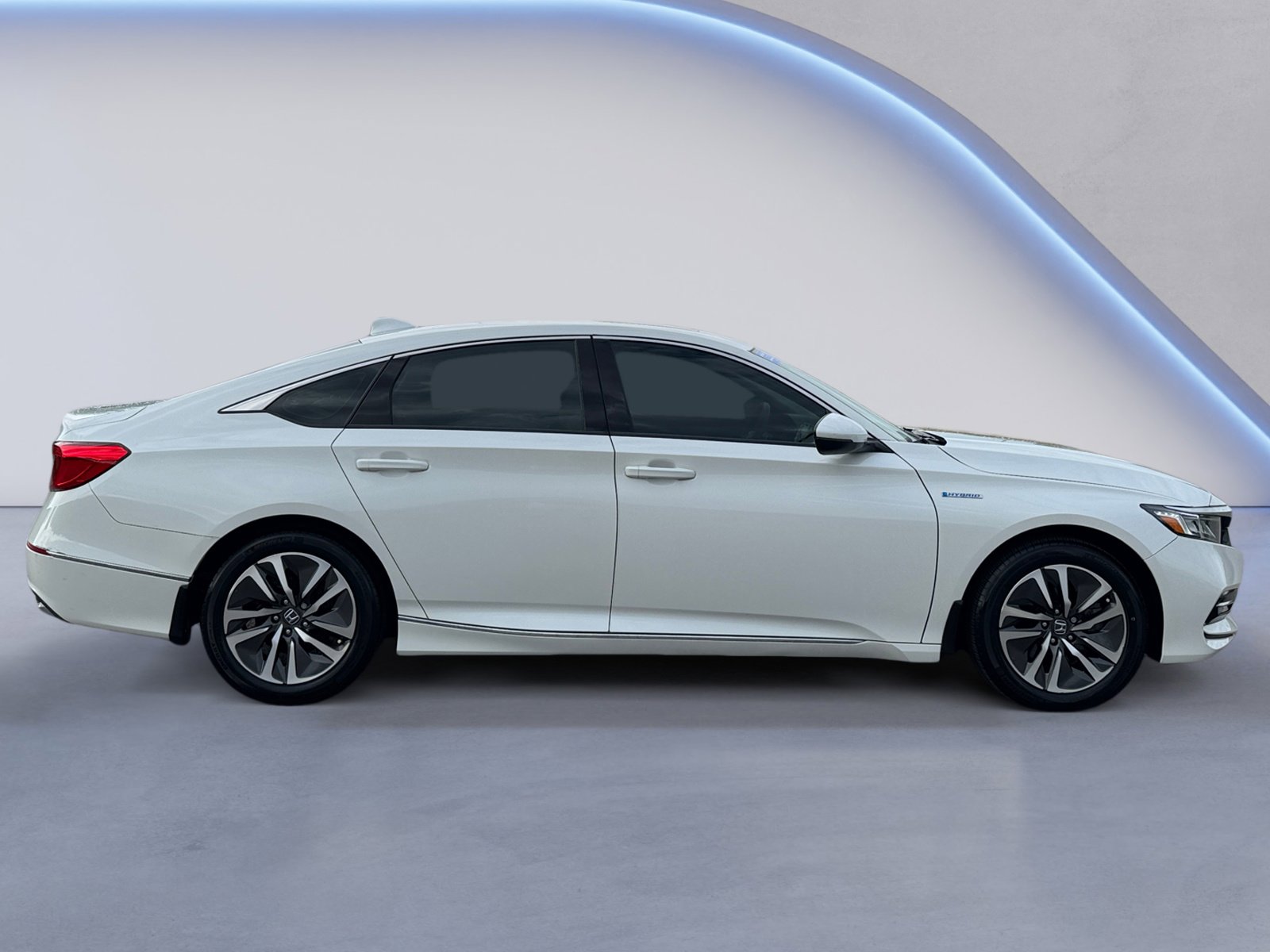 2019 Honda Accord Hybrid EX-L photo 2