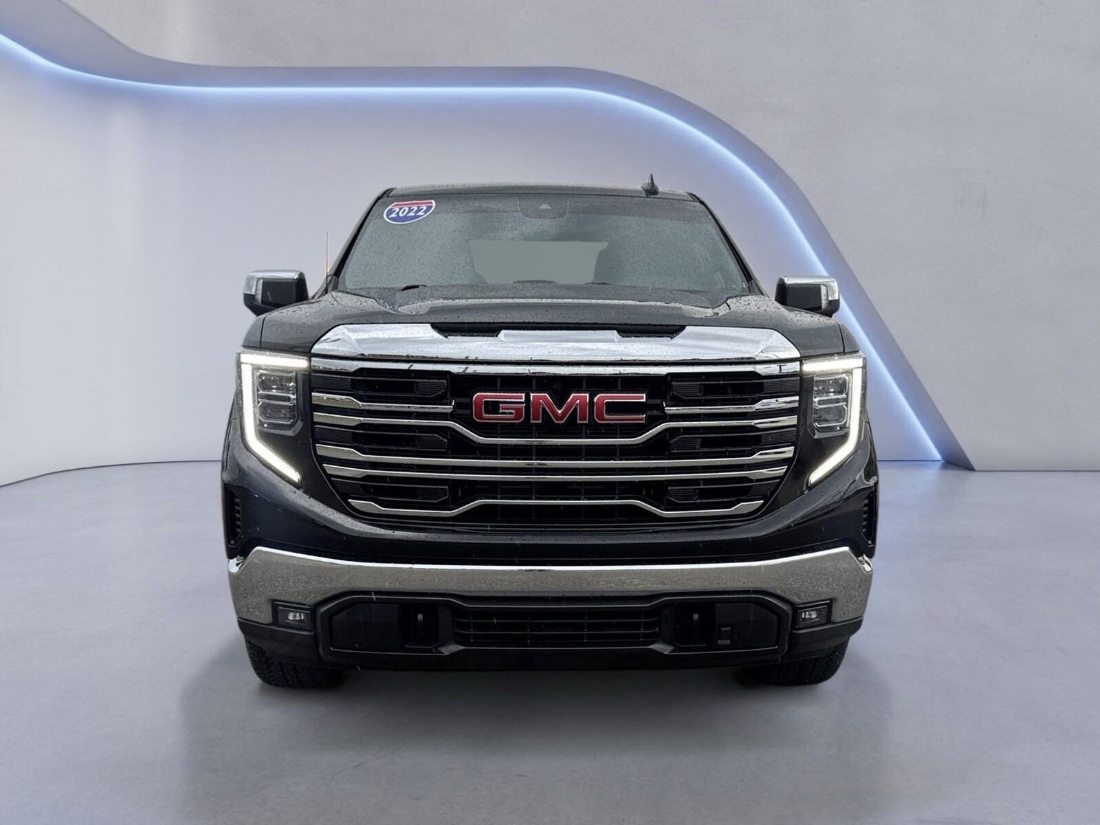 2022 Gmc Sierra 1500 SLT photo 2