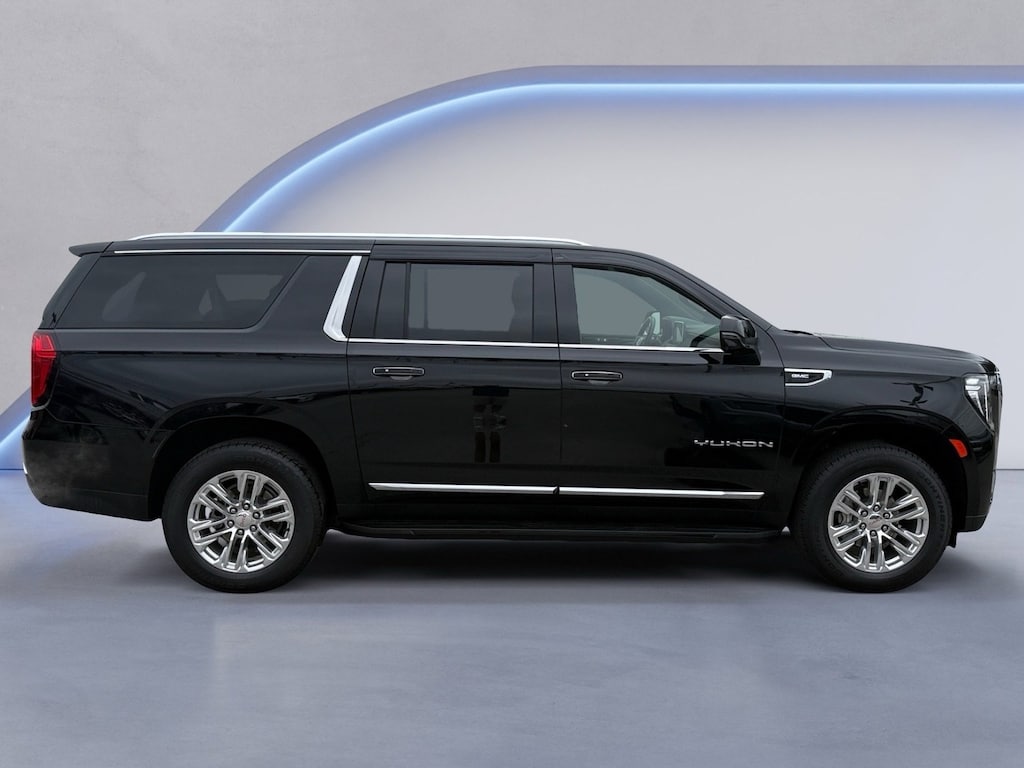 Used 2024 GMC Yukon XL SLT 4WD  SLT