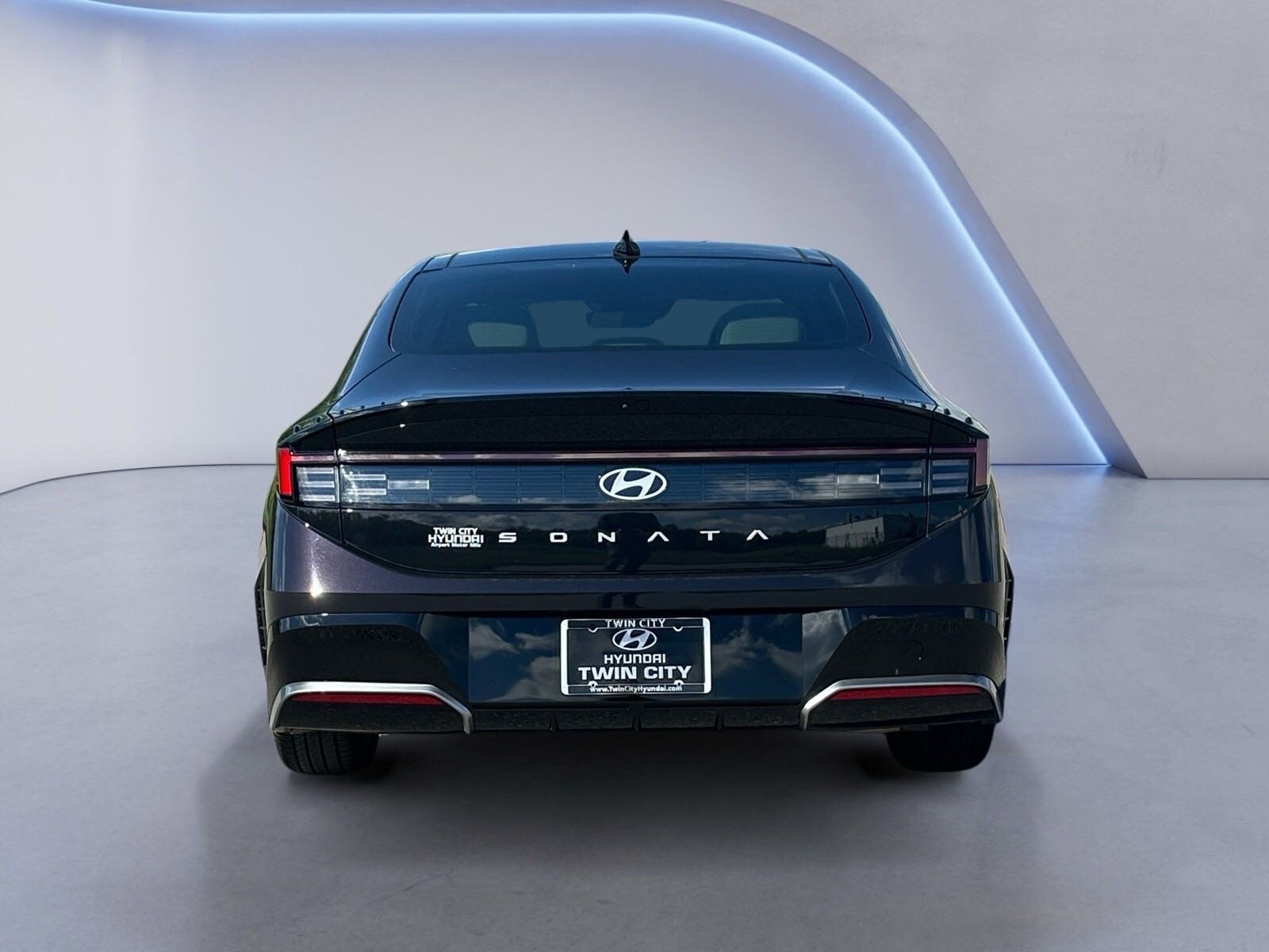 2024 Hyundai Sonata SEL Convenience photo 4