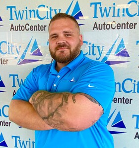 Staff member Aaron Garland from ID_741fa3c0e117