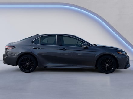 2023 Toyota Camry SE Sedan