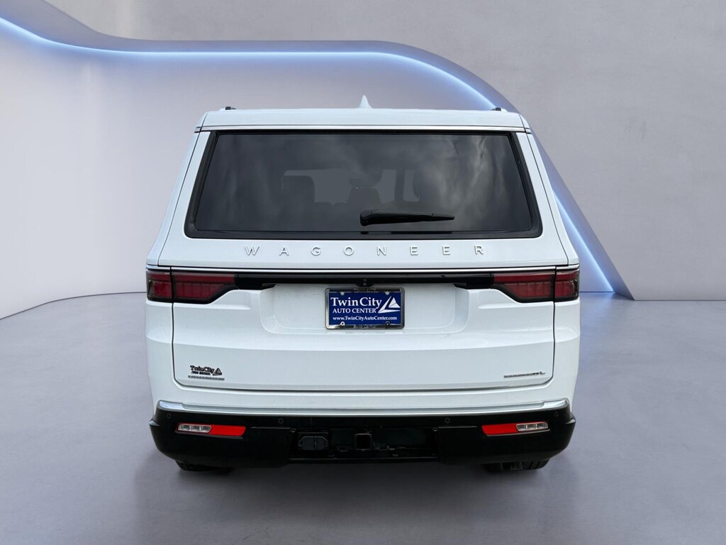 Used 2023 Jeep Wagoneer L Series II SUV