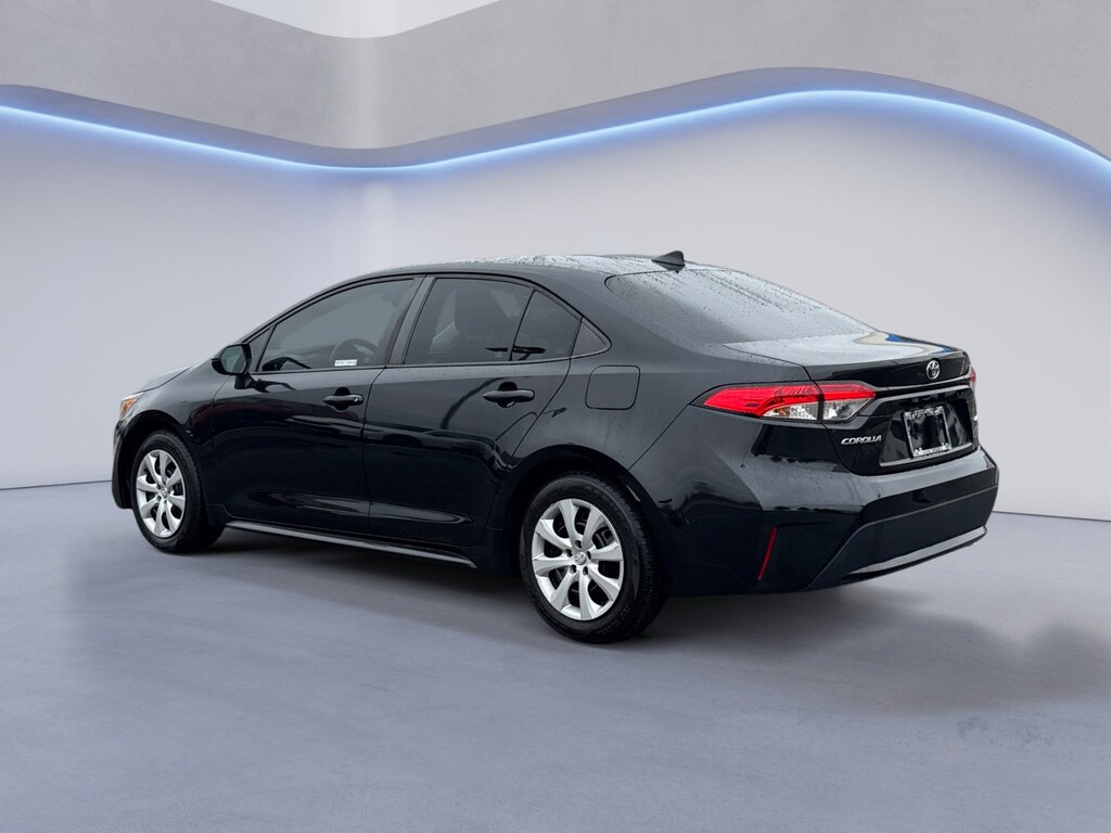 Certified 2021 Toyota Corolla LE Sedan