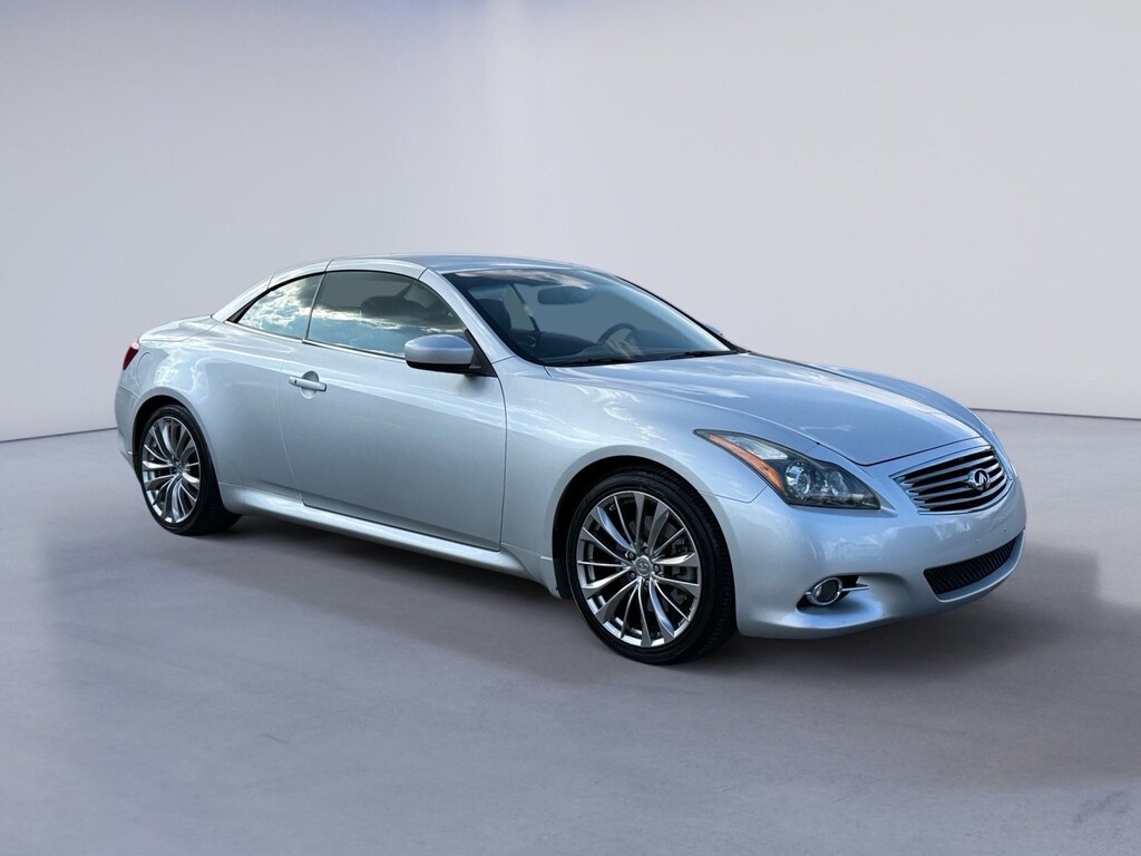 Used 2011 INFINITI G37 Convertible Convertible