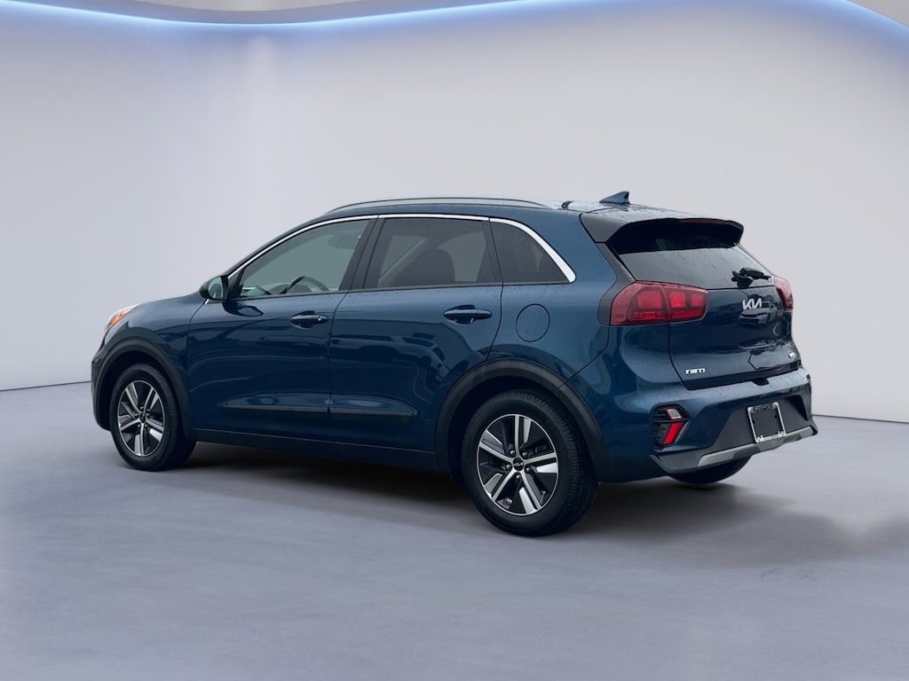 Certified 2022 Kia Niro LXS SUV