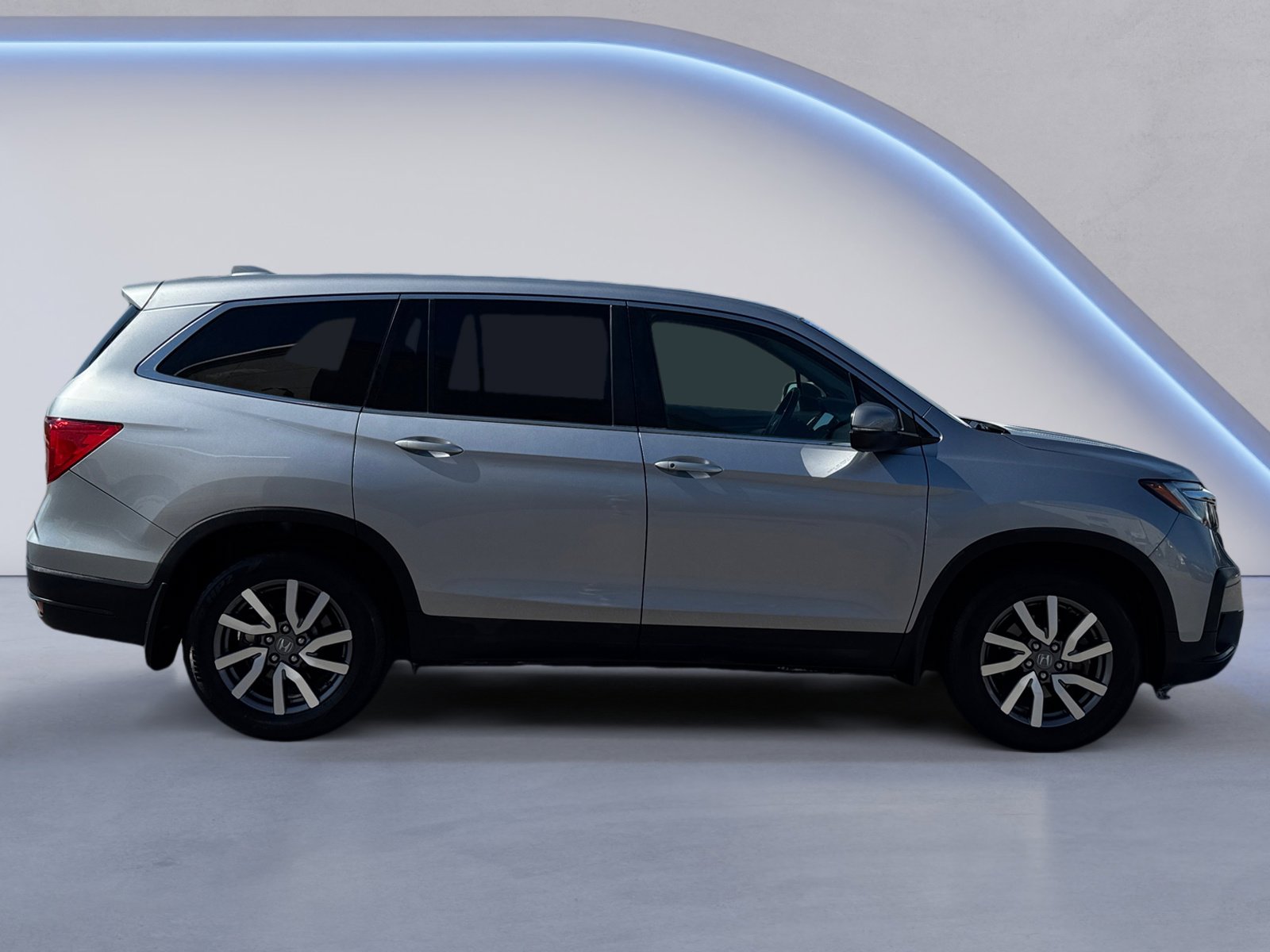 2020 Honda Pilot EX-L photo 2