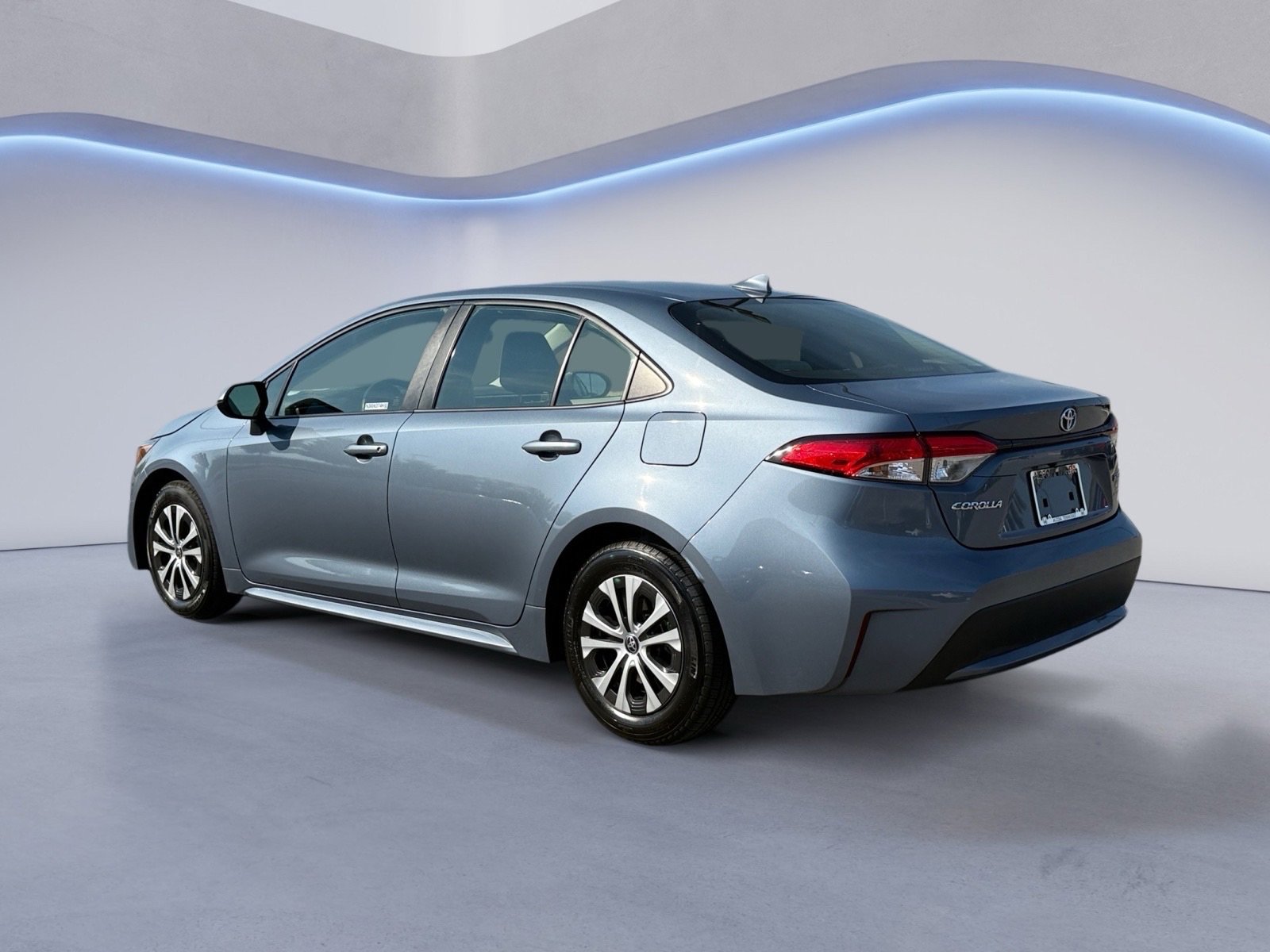2022 Toyota Corolla Hybrid LE photo 4