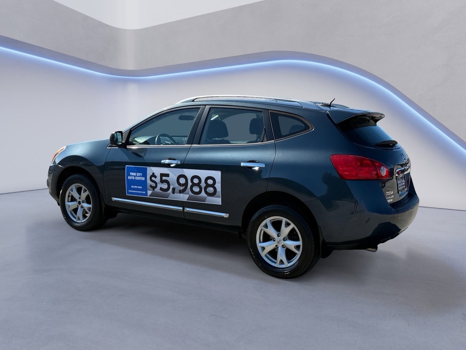 2014 Nissan Rogue Select S photo 3
