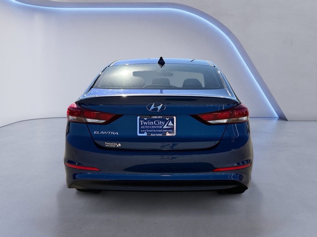 Used 2017 Hyundai Elantra SE SE 2.0L Auto PZEV (Alabama)