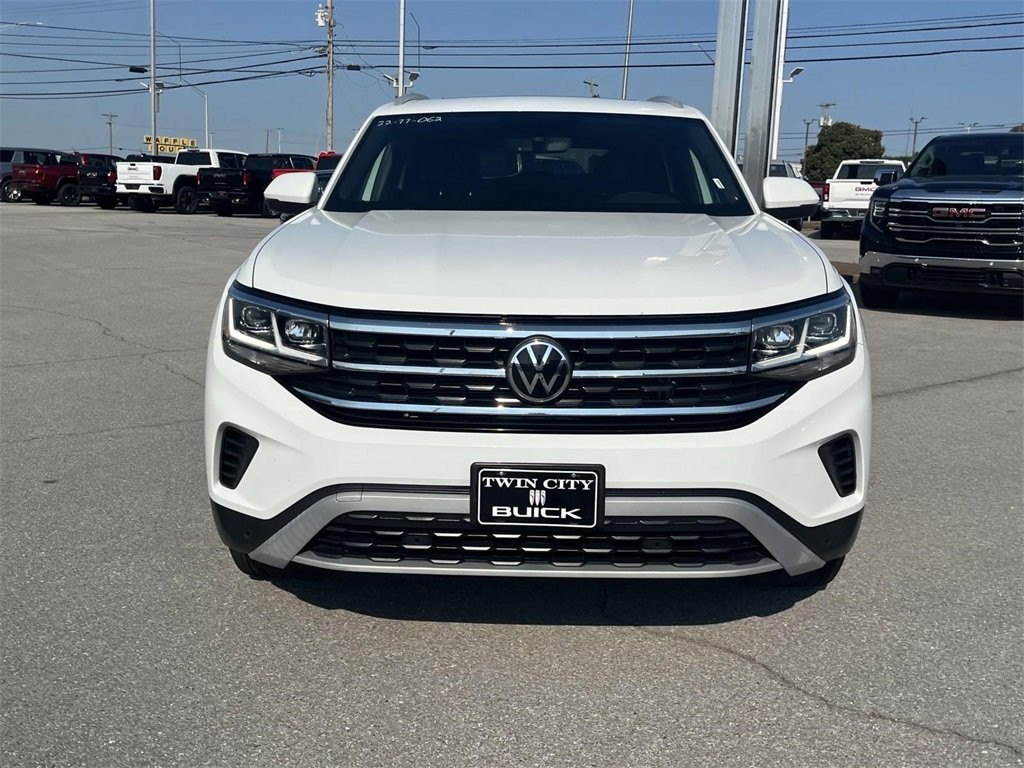 Used 2022 Volkswagen Atlas Cross Sport 2.0T SE w/Technology 2.0T SE w/Technology 4MOTION