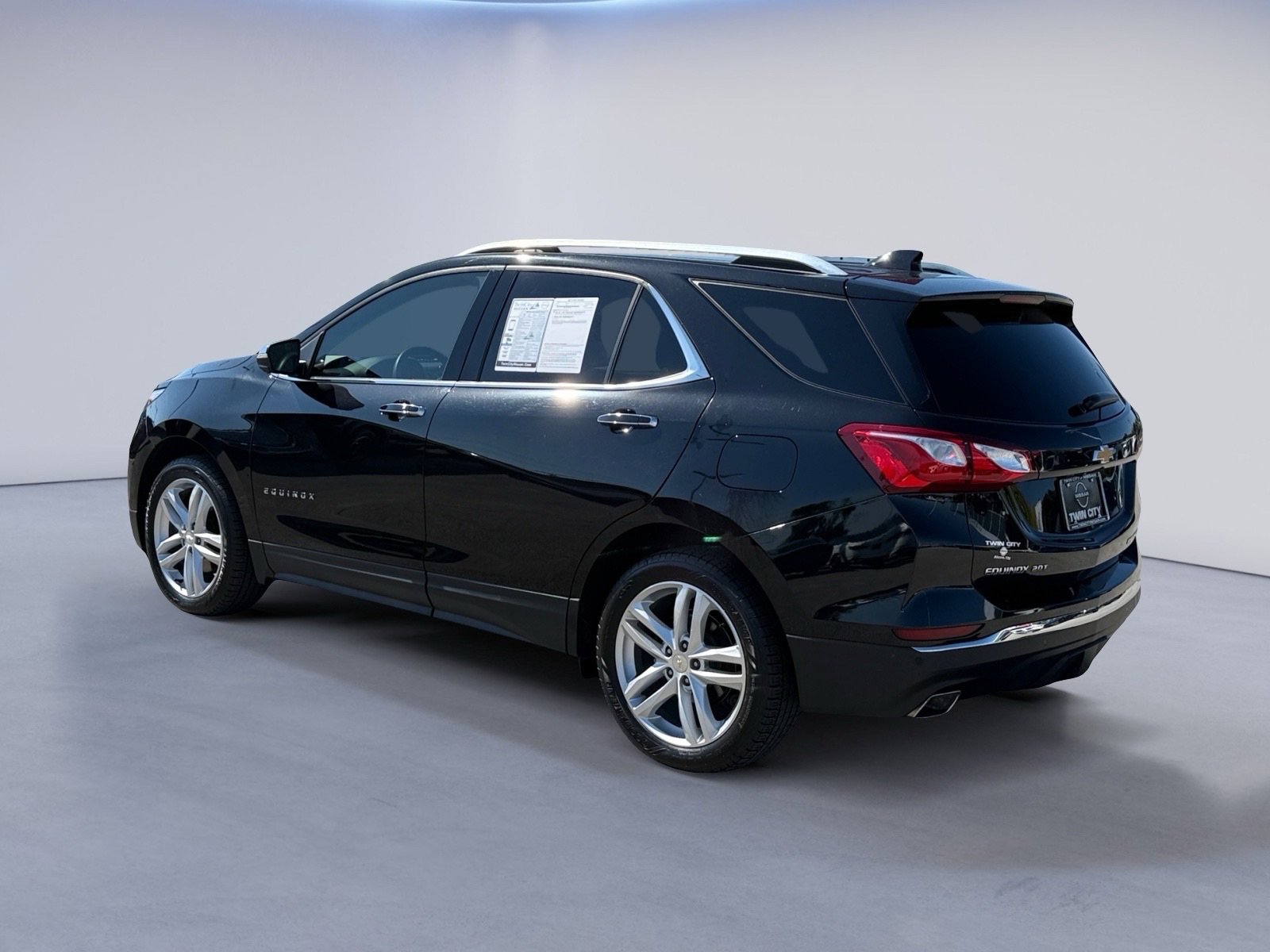2020 Chevrolet Equinox Premier photo 3