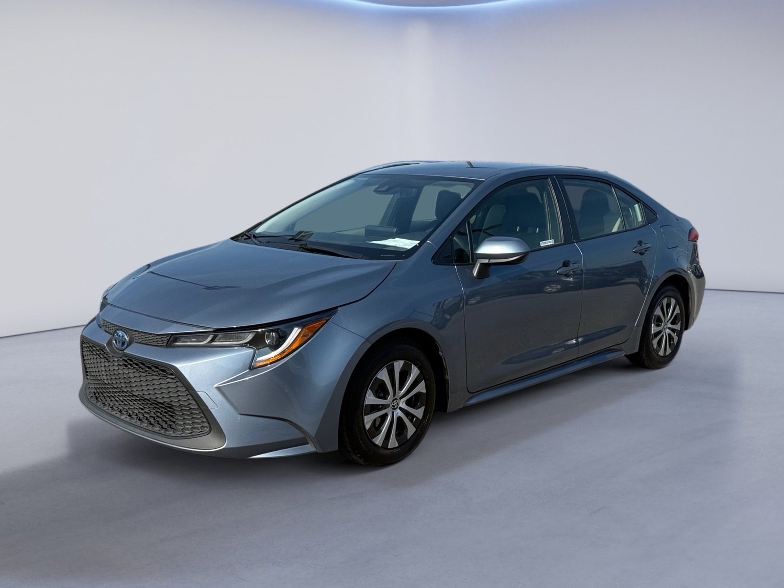 2022 Toyota Corolla Hybrid LE photo 2