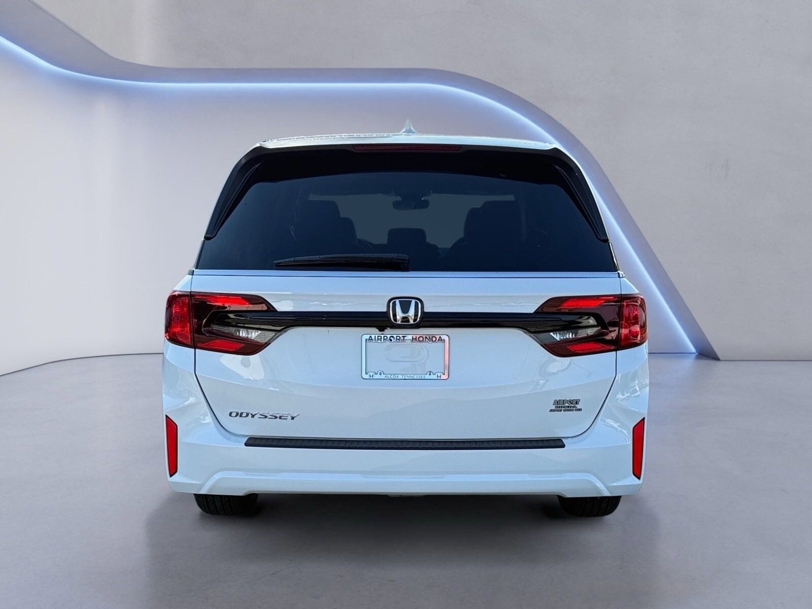 2026 Honda Odyssey EX-L photo 3