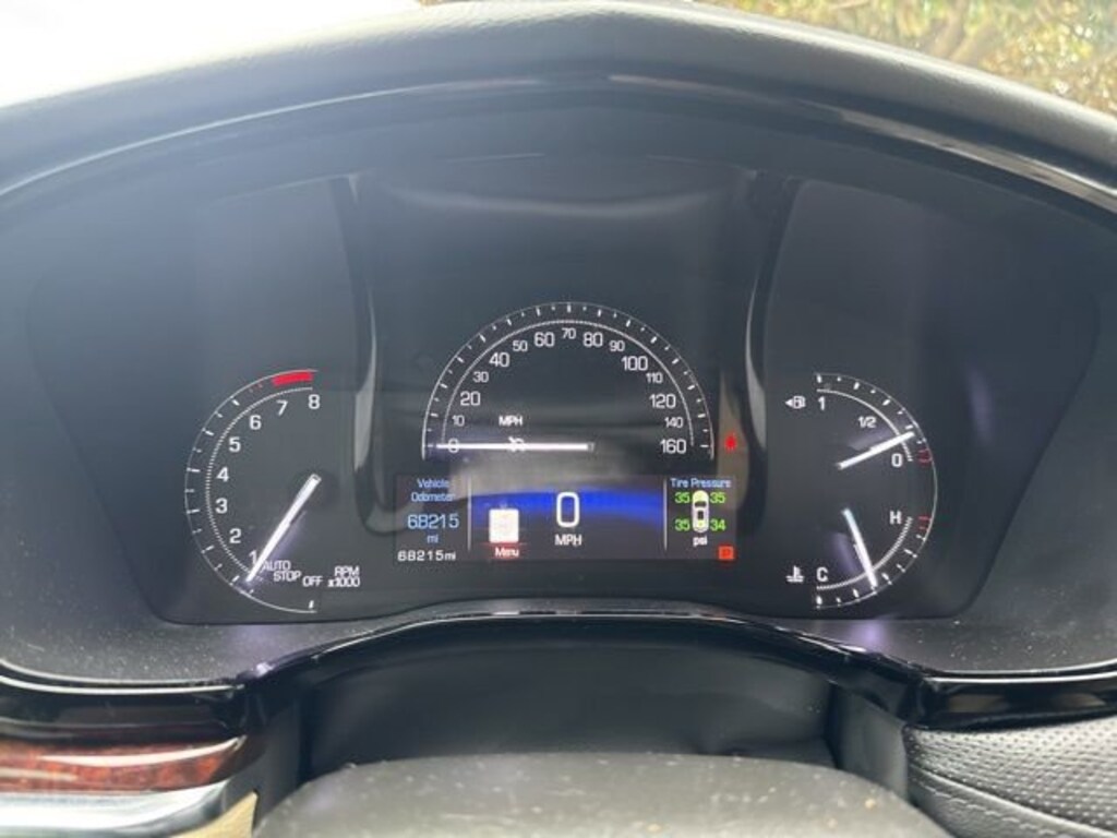 Used 2017 Cadillac XT5 Luxury AWD SUV