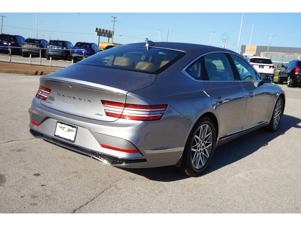 2025 Genesis G80 2.5T AWD photo 4