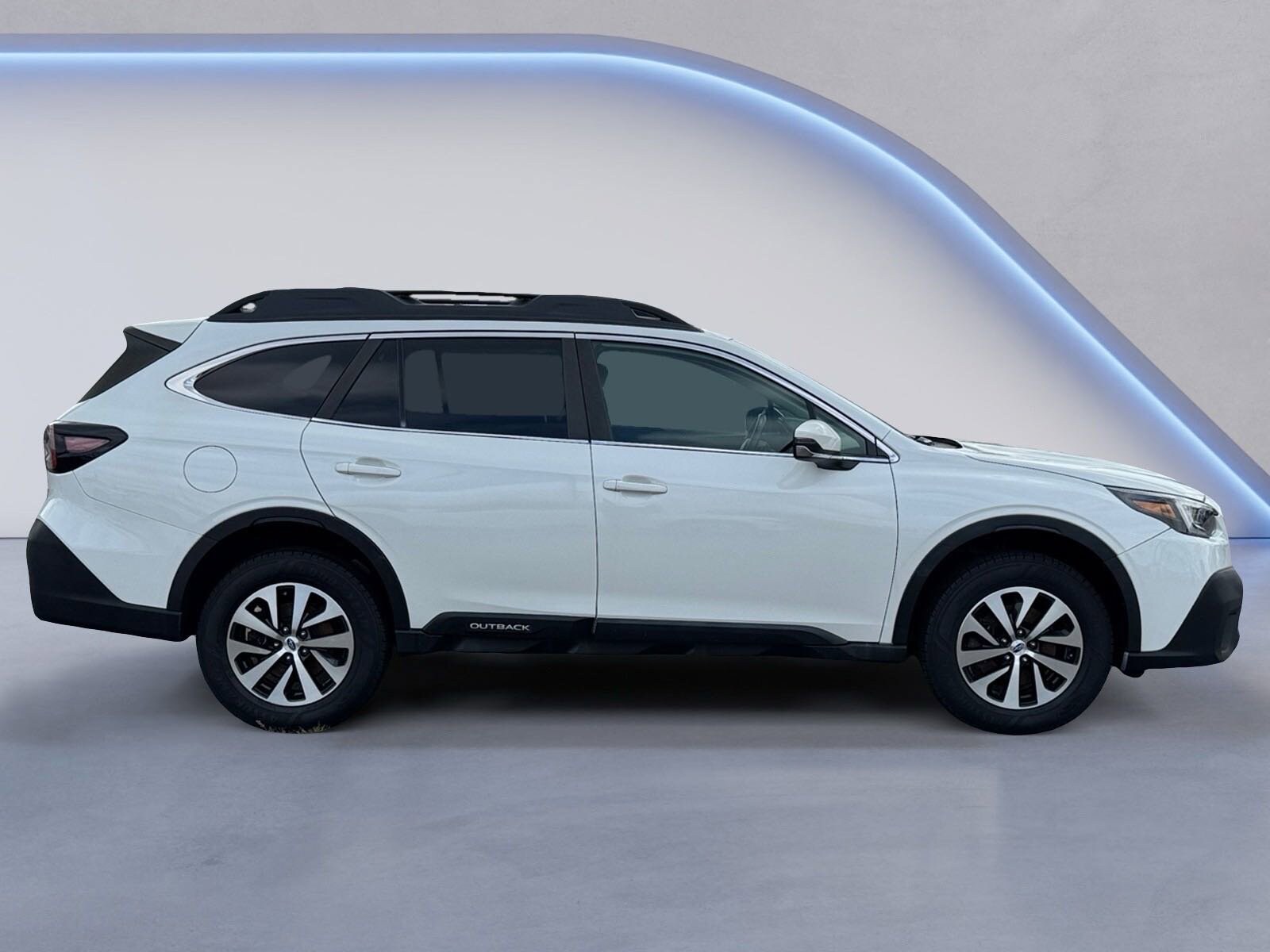2022 Subaru Outback Premium photo 2