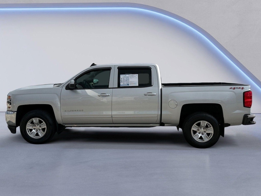 Used 2017 Chevrolet Silverado 1500 LT Truck Crew Cab