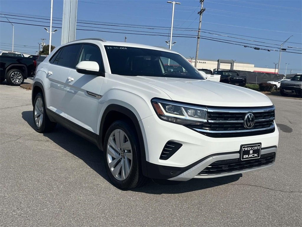 Used 2022 Volkswagen Atlas Cross Sport 2.0T SE w/Technology 2.0T SE w/Technology 4MOTION