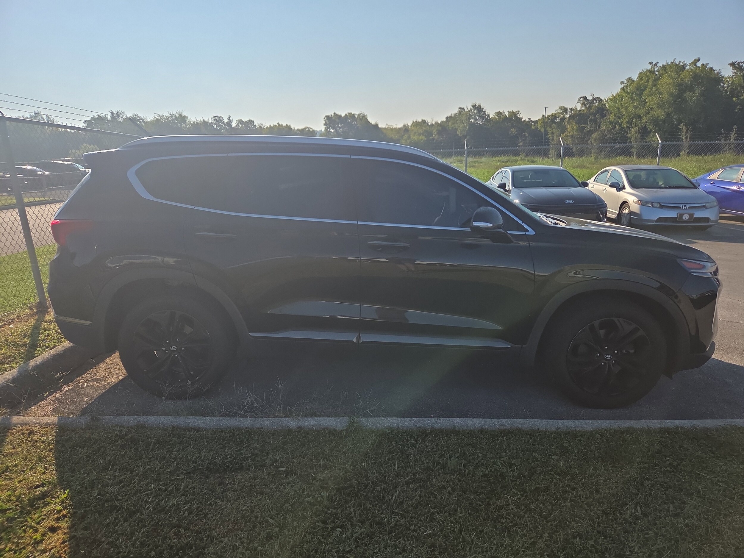 2019 Hyundai Santa Fe Ultimate photo 3