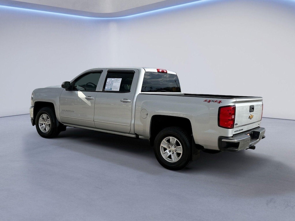 Used 2017 Chevrolet Silverado 1500 LT Truck Crew Cab