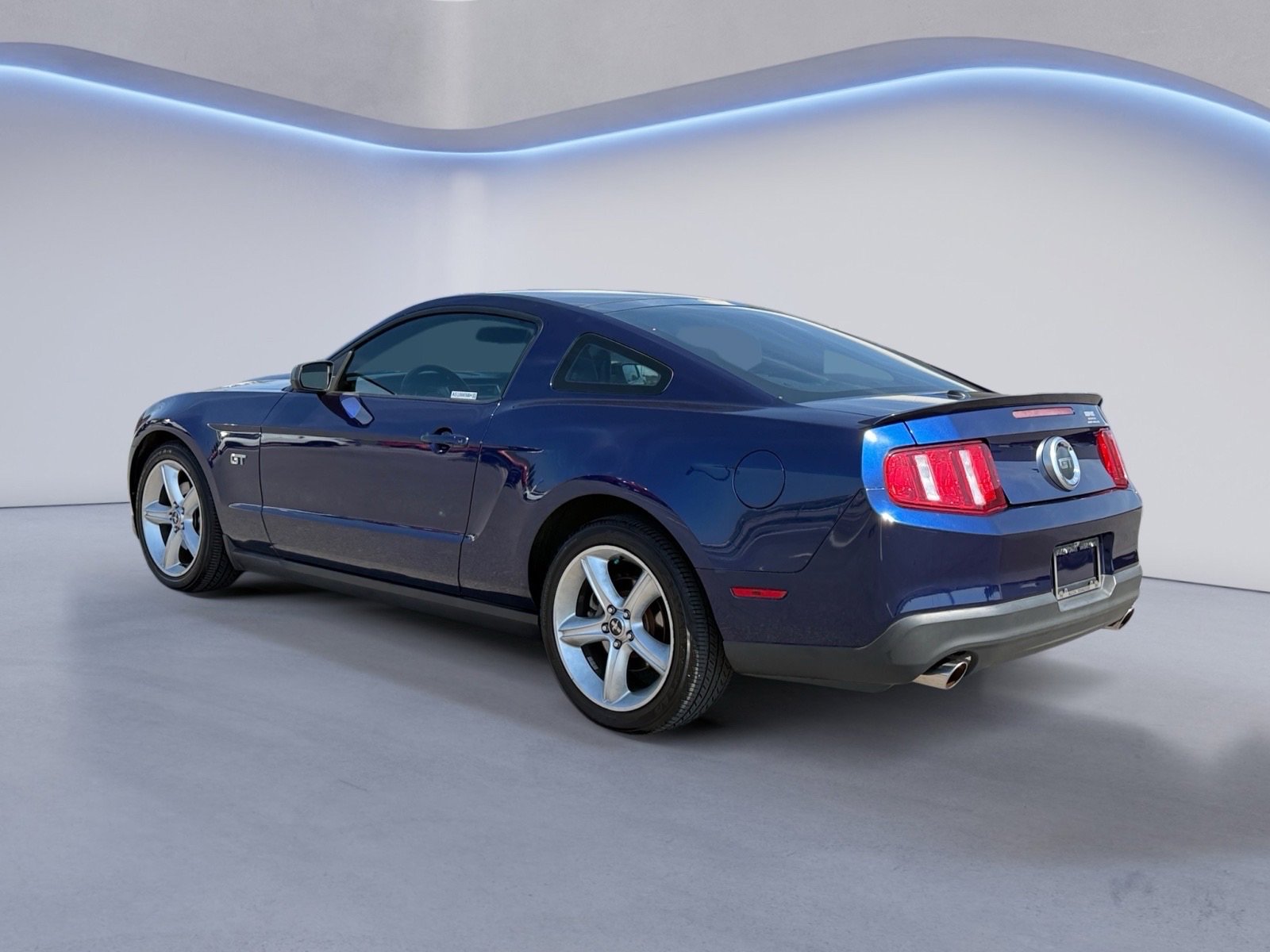 2010 Ford Mustang GT photo 4