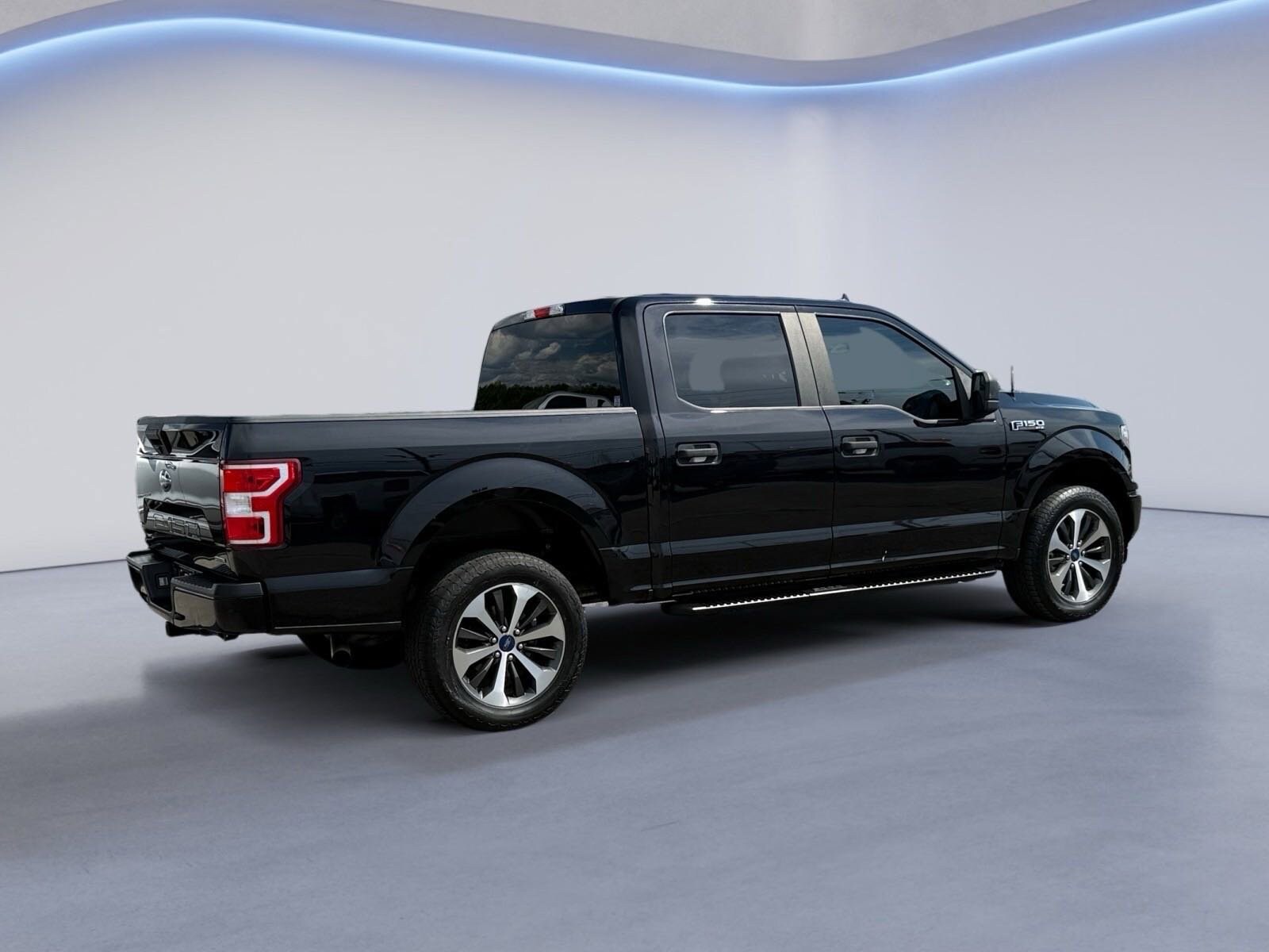 2020 Ford F-150 XL photo 3