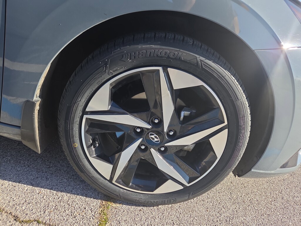 Certified 2023 Hyundai Elantra Hybrid Limited Sedan