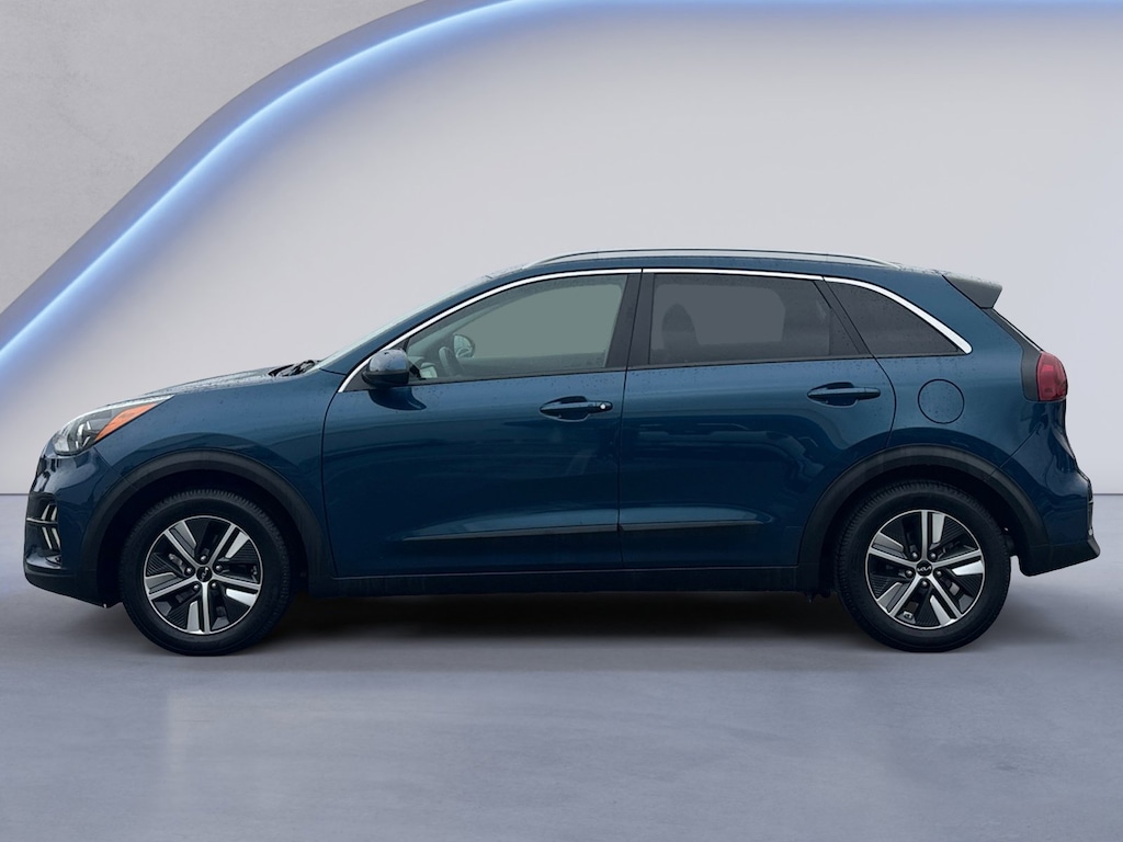 Certified 2022 Kia Niro LXS SUV
