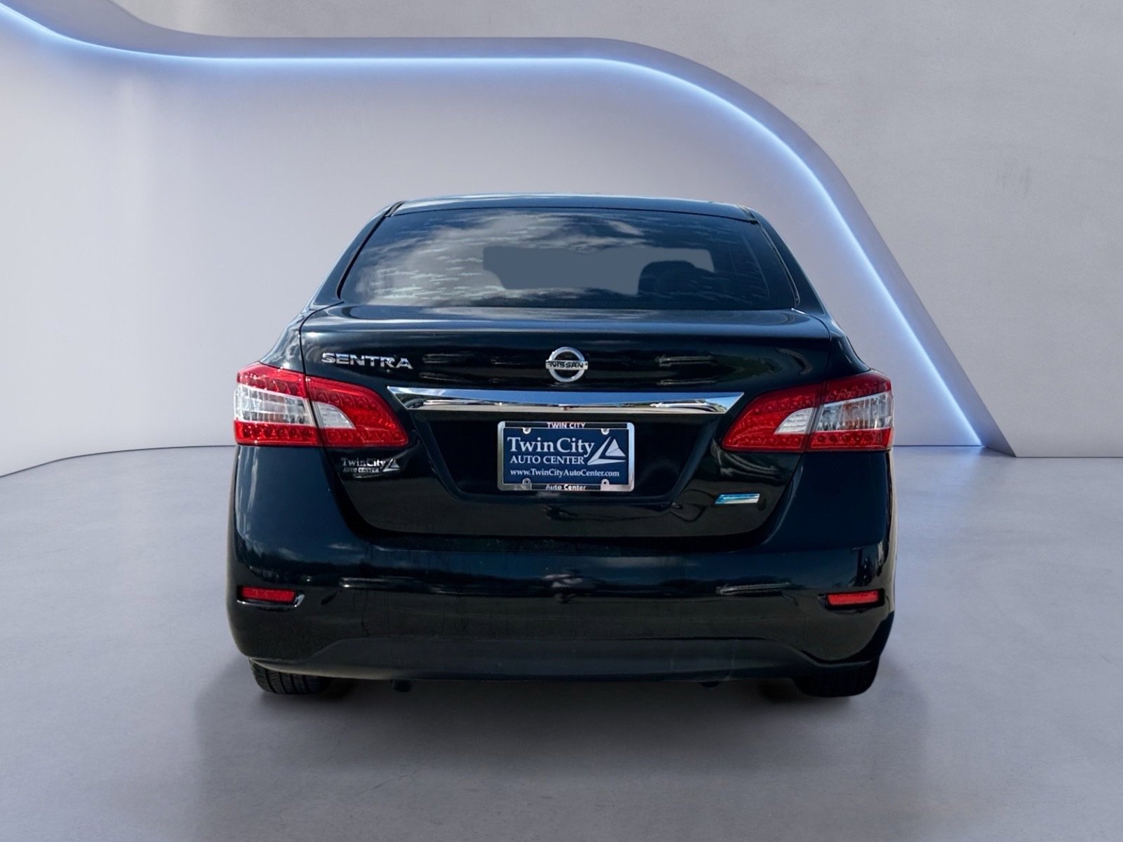 2013 Nissan Sentra S photo 2