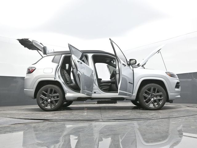 2025 Jeep Compass Limited - Photo 68