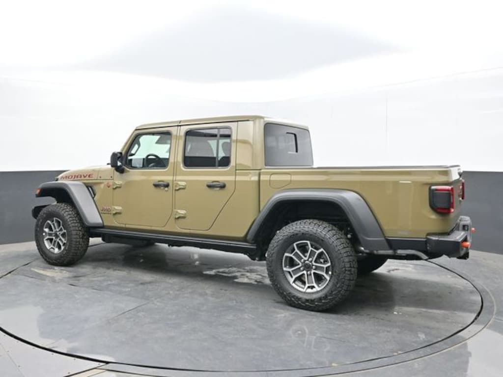 New 2026 Jeep Gladiator Mojave Pickup