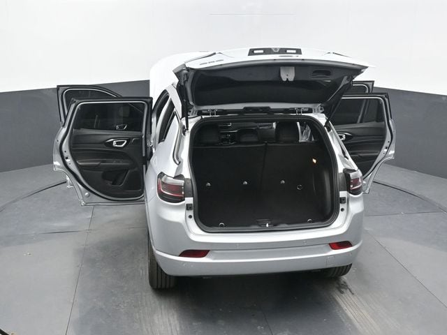 2025 Jeep Compass Limited - Photo 72