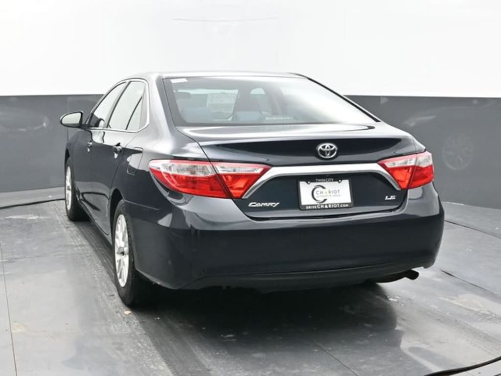 Used 2016 Toyota Camry LE Sedan