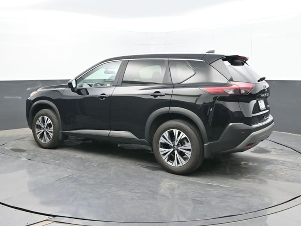 Used 2023 Nissan Rogue SV SUV