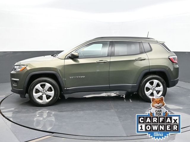 Used 2019 Jeep Compass Latitude with VIN 3C4NJDBB0KT695921 for sale in Lafayette, IN