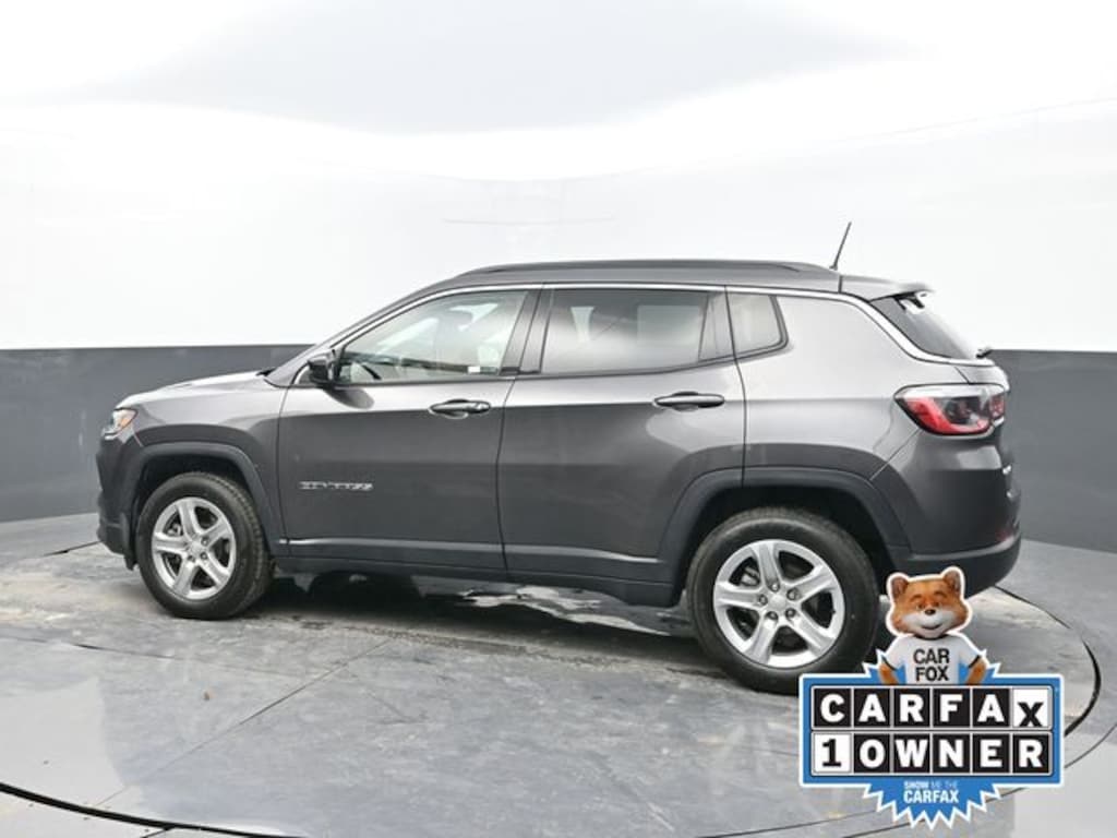 Used 2024 Jeep Compass Latitude SUV