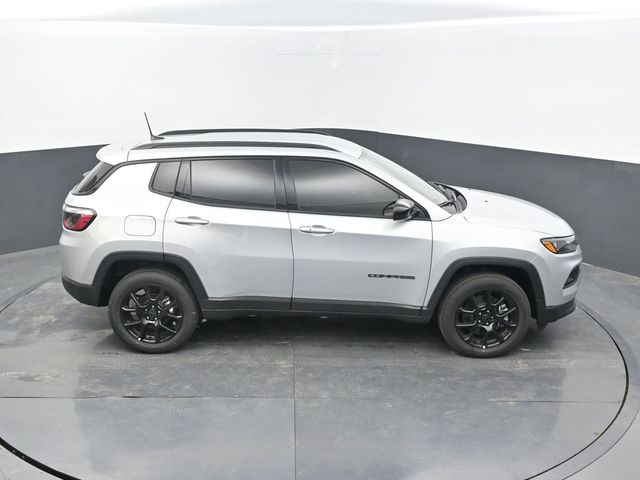 2025 Jeep Compass Latitude - Photo 52