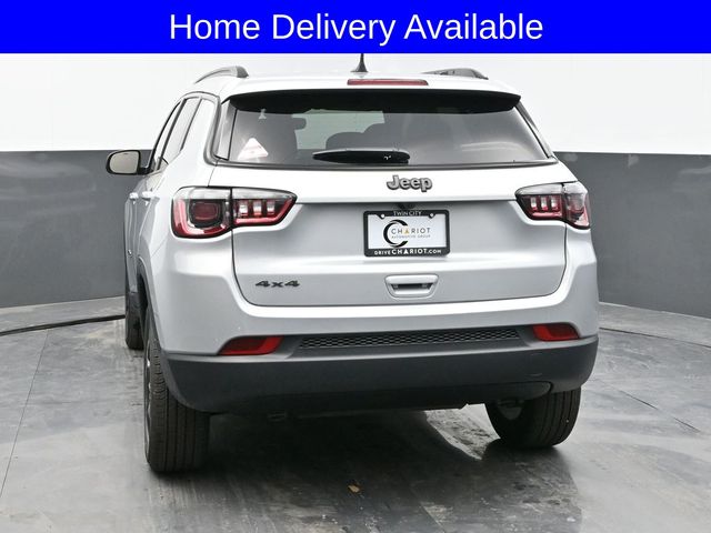 2025 Jeep Compass Latitude photo 4