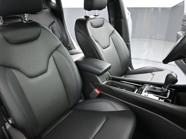 2025 Jeep Compass Limited - Photo 24