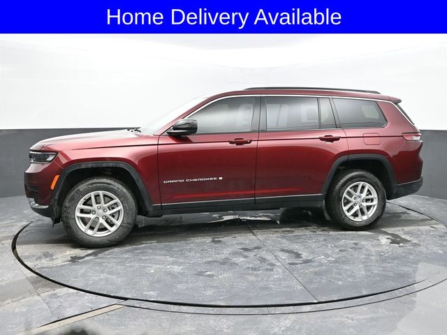 2025 Jeep Grand Cherokee Laredo photo 2