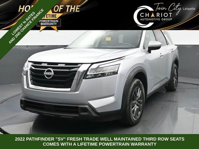 2022 Nissan Pathfinder SV