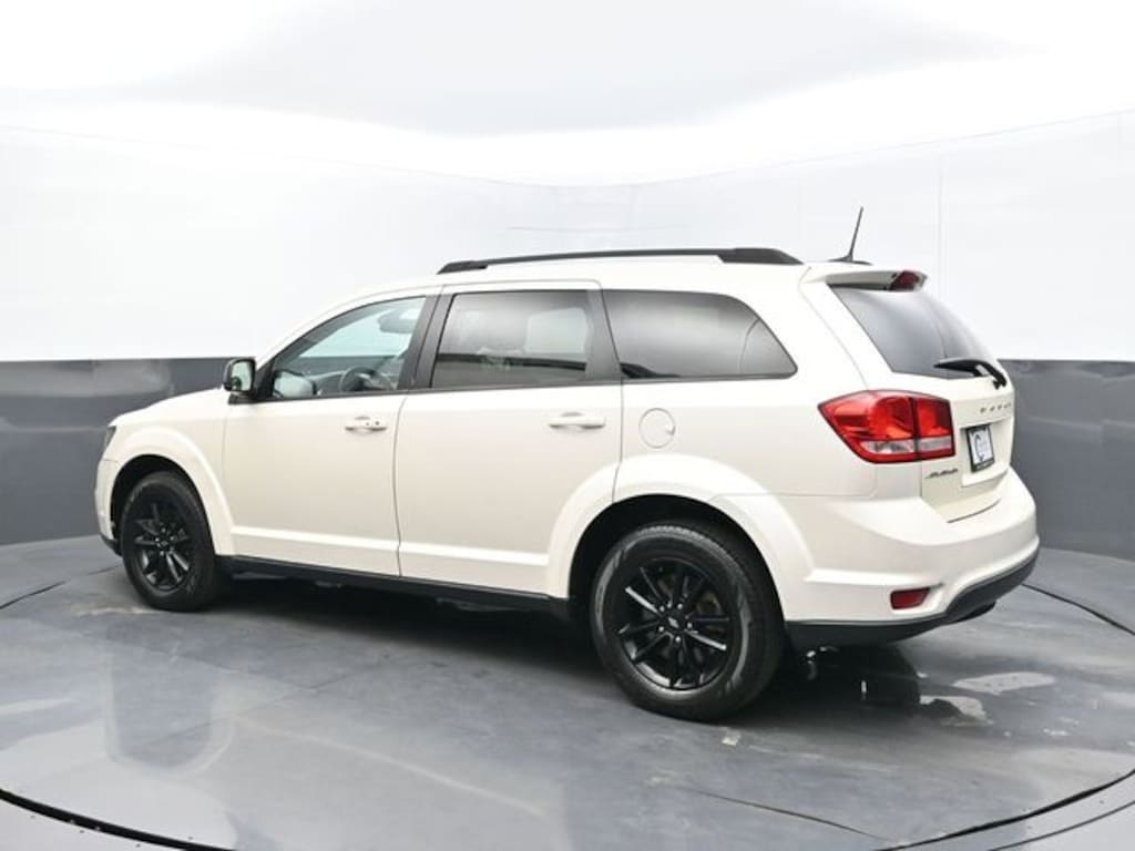 Used 2019 Dodge Journey SE SUV