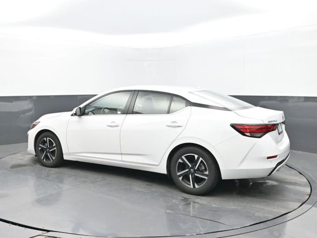Used 2024 Nissan Sentra SV Sedan
