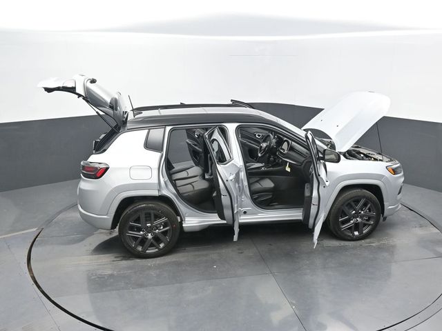2025 Jeep Compass Limited - Photo 73