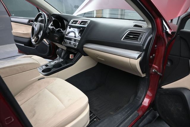 2017 Subaru Outback Premium - Photo 24
