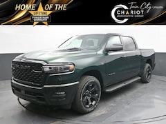2027 Ram 1500 EXPRESS CREW CAB 4X4 5'7 BOX Pickup
