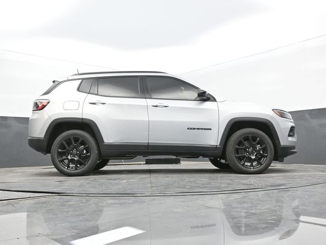 2025 Jeep Compass Latitude - Photo 61